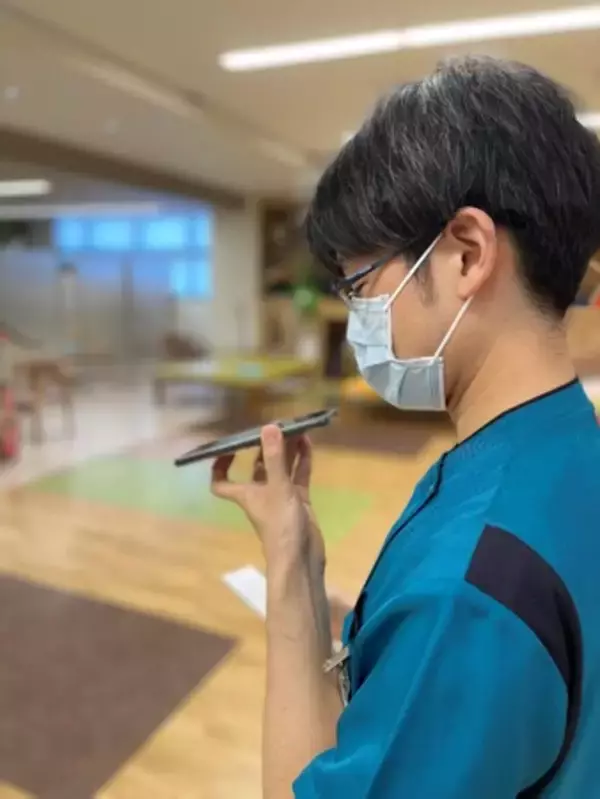 医療向け AI音声認識ワークシェアリングサービス「AmiVoice iNote」岡山中央病院のリハビリテーション部に導入