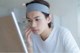 「【2026年最新】若年層男性が美容市場の主役に！データから読み解く20代メンズの美容トレンド」の画像1