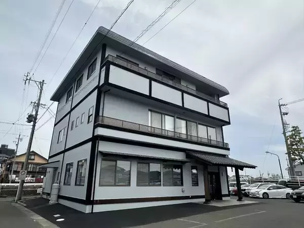 静岡県浜松市に最大級の和モダンなインドアゴルフ場『ELC浜松』が4月29日（月）、グランドオープン
