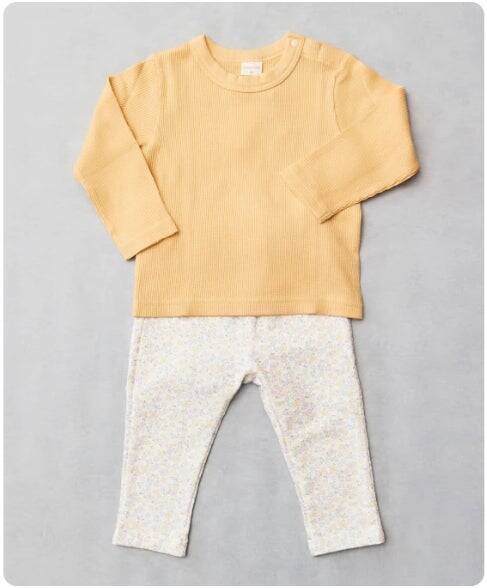 毎日着たくなる。着せたくなる 快適で摩擦に強いパンツ。ーバイヤーの開発への想いを綴るー