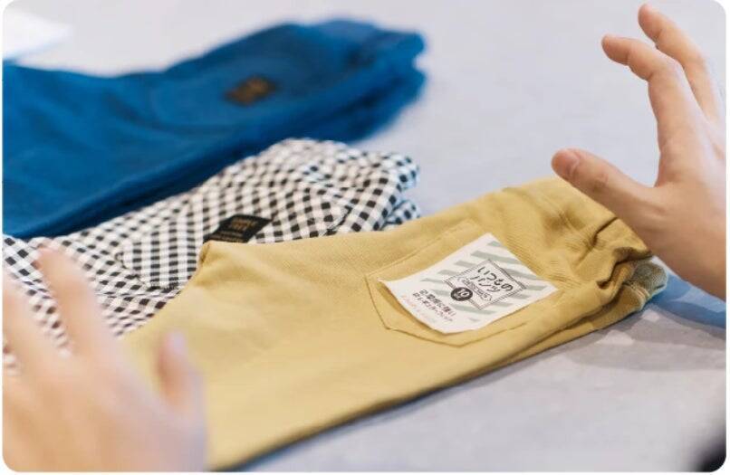 毎日着たくなる。着せたくなる 快適で摩擦に強いパンツ。ーバイヤーの開発への想いを綴るー