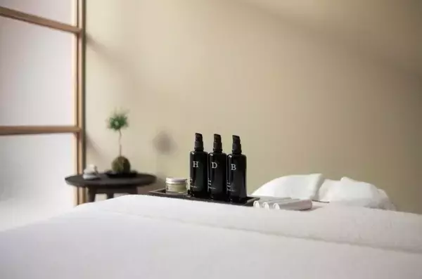 沼津倶楽部でトータルビューティーカンパニーukaが監修するオリジナルメニューを堪能できる1日1組限定プランがスタート