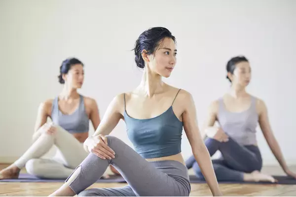 このCM、見たことある？TVerでホットヨガスタジオ『ロイブ』の新CM放映開始