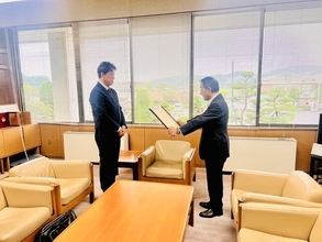 株式会社ガイアが紺綬褒章を受章！
