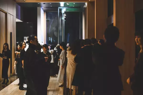 「OSAJIが10周年を前に問い直した“存在意義”。—『人生をドラマティックに、世界をロマンティックに。』が生まれるまで」の画像