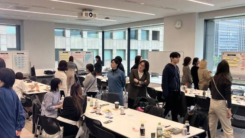 OSAJIが10周年を前に問い直した“存在意義”。—『人生をドラマティックに、世界をロマンティックに。』が生まれるまで