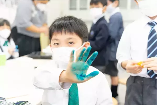 最新のスポーツ科学×幼児教育・保育学早稲田大学教授陣が監修する21世紀型教育プログラムをインターナショナルスクールに初導入