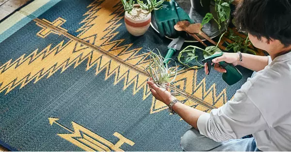 7年目の国産【IGUSA RUG】。じめじめした夏場にヤミツキになる肌触り、新柄も追加され発売中！