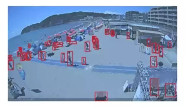 より安全で快適なビーチを！逗子市のAI映像システムを使った実証実験で目視と同等の正確性をより安価で素早く実現