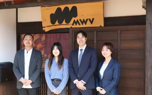 「社長、これで終わりですか？実際に行動したいです。」 助成金を活用したマーケティング思考研修が、奈良の映像制作会社・MWV様の社員の意識を変えた日。