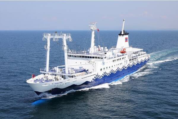 東京諸島航路の貨客船 さるびあ丸 に 希少な ハート ハート マークが描かれました 22年4月23日 エキサイトニュース