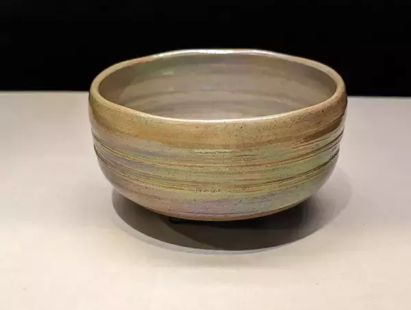「世界初！釉薬を使わない独自の技術で生み出された曜変天目(ようへんてんもく)　不可能を可能に変えた陶芸家　山根彰正氏の「伝統を未来につなげる」挑戦ストーリー」の画像