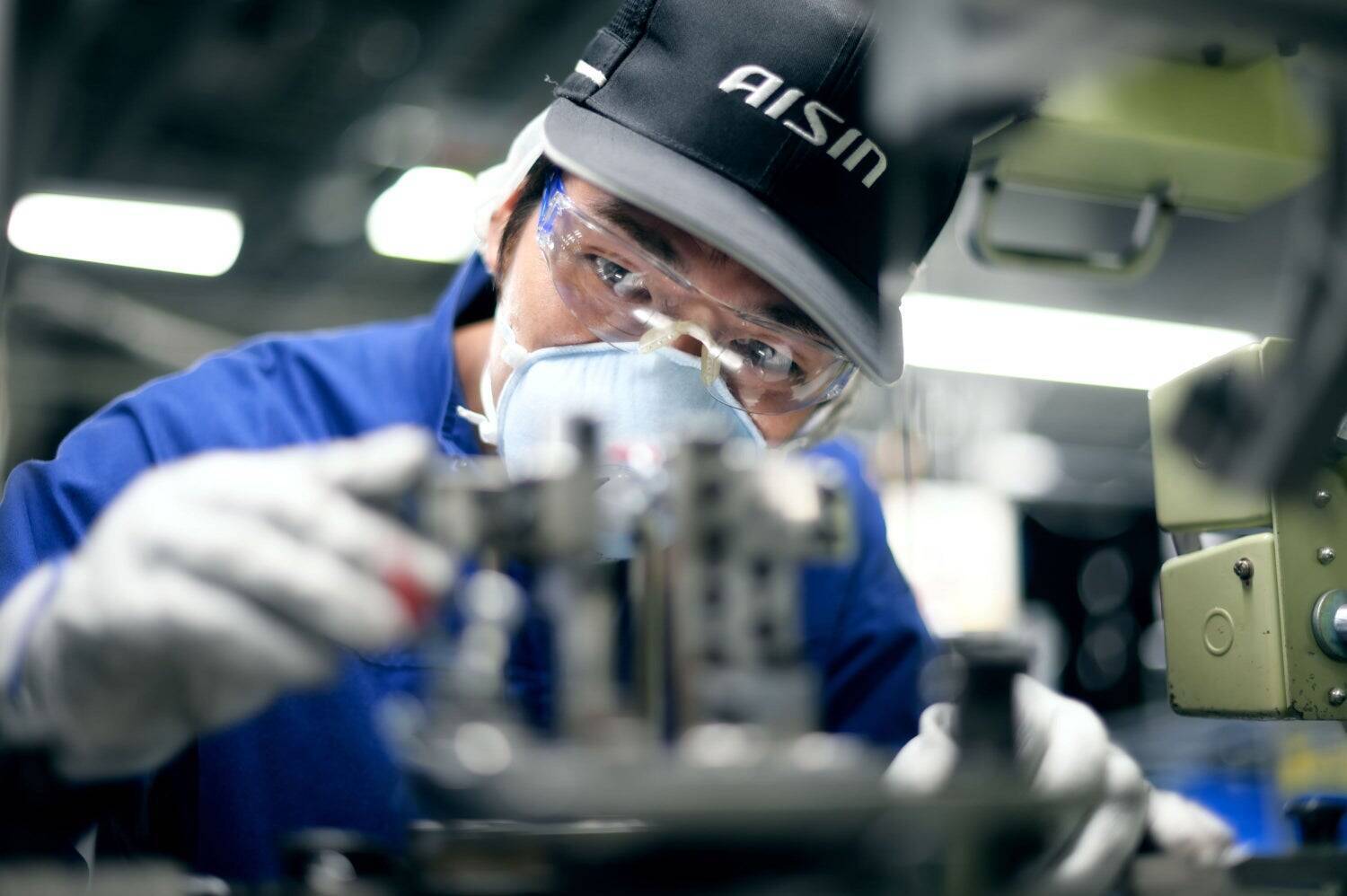 磨き上げた溶接技術を製品にも伝承にも生かす
