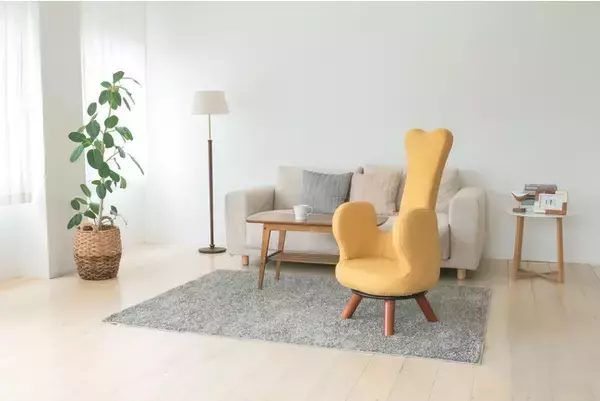 春からの新生活に【ストレートネック・スマホ首の姿勢改善椅子】ais-アイス 一般販売開始