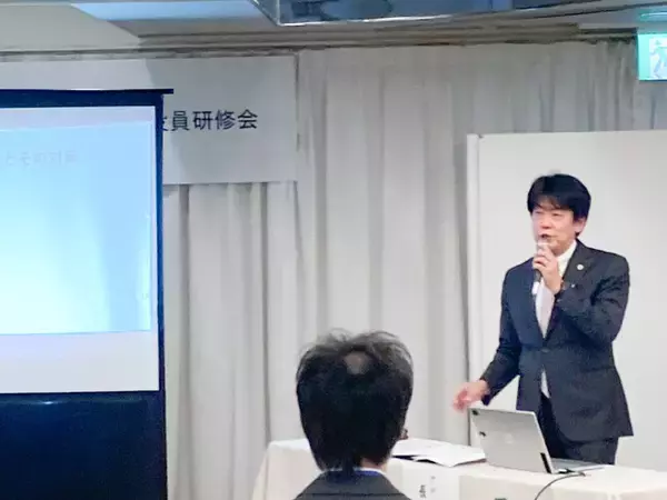 子どものSNSトラブル、親はどう備える？アディーレ法律事務所が高校PTAへ伝える ネット時代の法教育