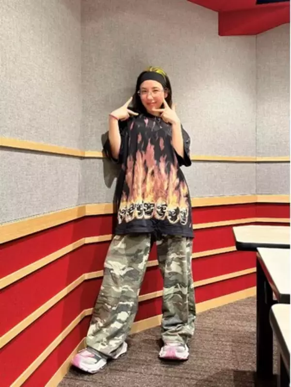 「仲里依紗の家族LA滞在記！大ファンのビリー・アイリッシュの聖地巡礼も「ワイドハイター presents りいちゃんの相談窓口」TOKYO FM毎週金曜 17：00～17：25 4月19日（金）放送回」の画像