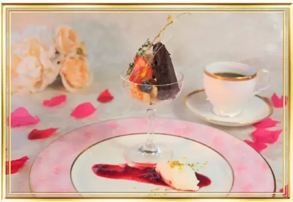 【横浜桜木町ワシントンホテル】DINING&BAR「BAYSIDE」　霧笛楼「横濱煉瓦」コラボデザートを愉しむランチコース～Chocolat du Bonheur（ショコラ・デュ・ボヌール）～