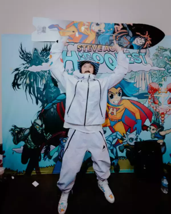 グラフィックノベル & マンガシリーズ「HiROQUEST」のグラフィックを描いたハードグッズ＆アウターウェアBurton × スティーブ・アオキコレクション　2025年2月5日（水）より一般販売