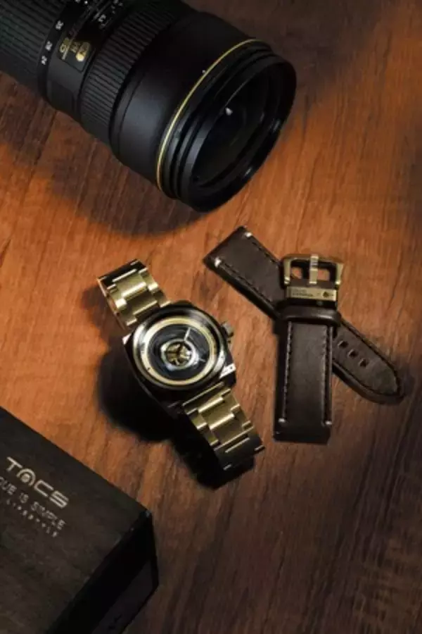 TACS 15周年を記念して、コンセプトショップであるオンタイム渋谷ロフト店でAVL2の BOXセットを販売します。