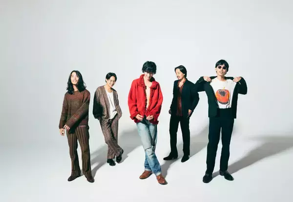 Suchmos YONCE & TAIHEIが一夜限りの特別セッション！バンド初となるウェディングソング「Marry」アコースティックライブを披露