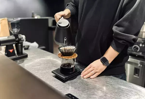 “副業＝社外”の時代は終わり。社員の夢を会社で叶える、新しいキャリア支援の形。