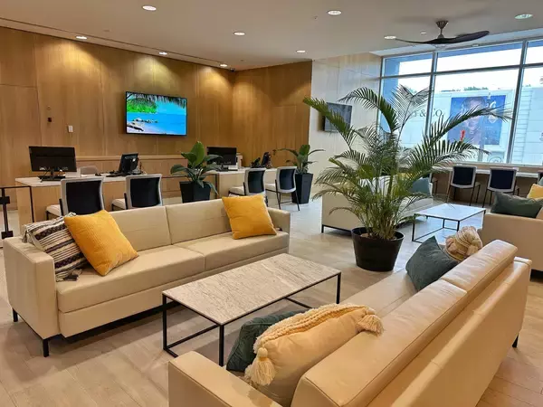 「グアム旅行が一層楽しく！「JCBプラザ ラウンジ・グアム」がリニューアルオープン！」の画像