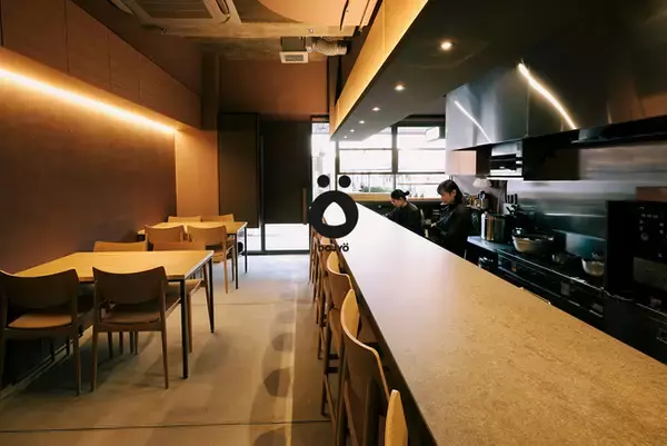 大阪・箕面の「おにぎりと出汁とワイン」の「どじょう」。移転リニューアルから数ヶ月、夜の「DOJYO」サービスを開始。メディア掲載も急増中