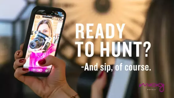【モクシーホテル】オリジナルシール＆スペシャルカクテルが楽しめる「HUNT & SIP プラン」登場