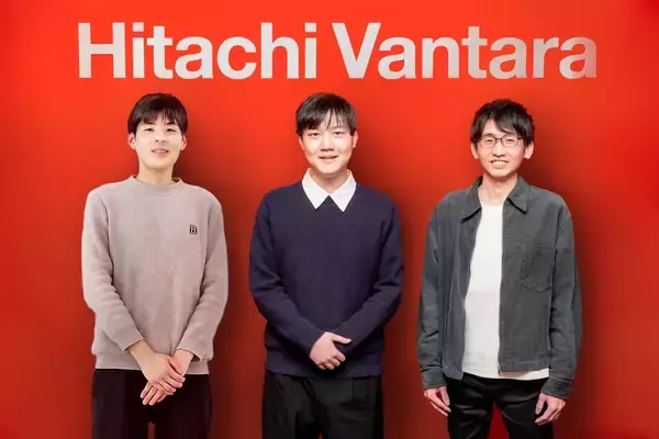 「データ爆発時代」を乗り越える、次世代ミッドレンジストレージ。若手開発担当者が語る、高効率なデータ圧縮を実現した「VSP One 2U Block Appliance」誕生の裏側。