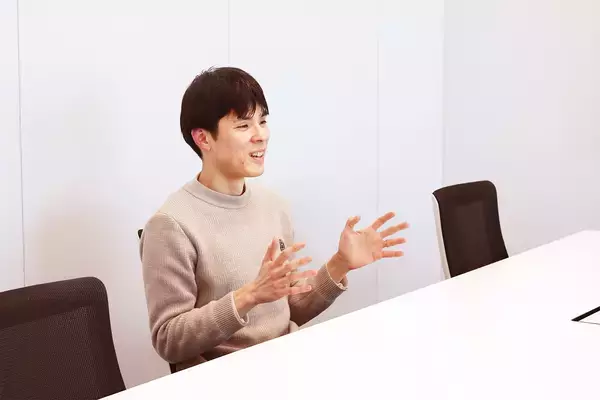 「「データ爆発時代」を乗り越える、次世代ミッドレンジストレージ。若手開発担当者が語る、高効率なデータ圧縮を実現した「VSP One 2U Block Appliance」誕生の裏側。」の画像