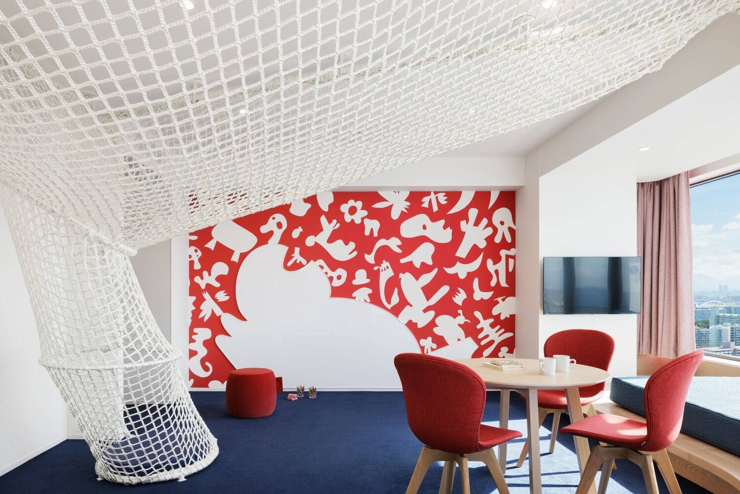 アトリエだけ、突き抜けているホテルの話。‐効率の先に選んだ「PLAY HARD」‐