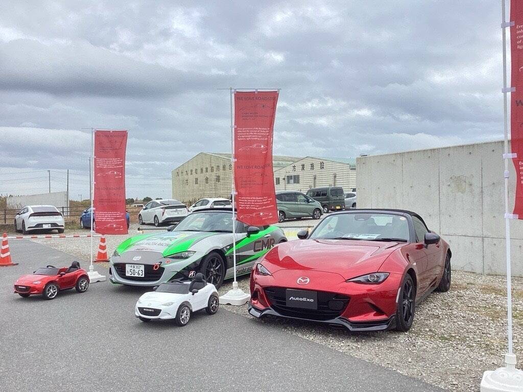 100台のロードスターが運んだのは、コンテナ8箱分の「想い」。千葉マツダが挑む、ファンと共に創る”参加型地域貢献”の舞台裏