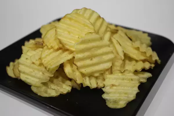 「湖池屋が「日本のテロワールでつくる究極のポテトチップス」に挑戦する理由。「KOIKEYA FARM」プロジェクトを始動　～湖池屋の歩みとプロジェクトのその先へ 編～」の画像