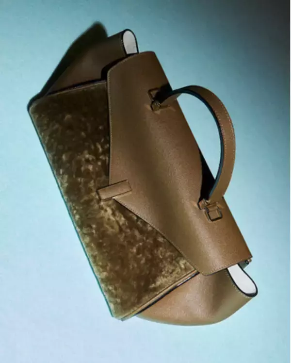 「ヴァレクストラ AW26「Evolving Architecture」発表のお知らせ」の画像