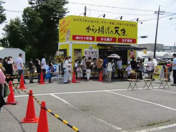 大手パチンコ店の駐車場に出店「から揚げの天才」ダイナム1号店大手パチンコホール「ダイナム 戸ヶ崎店」に6月18日(土)オープン