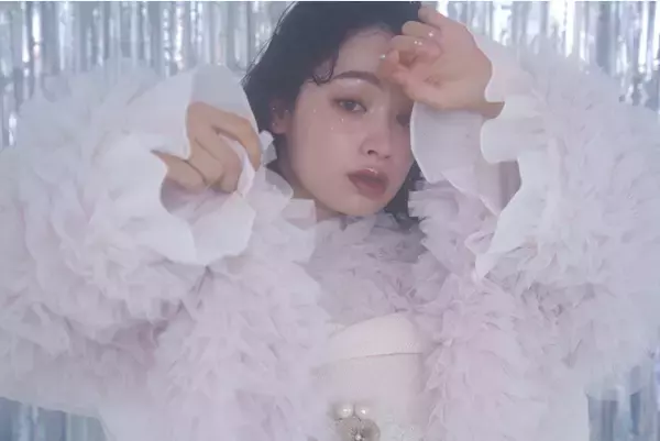 レースｘチュールで”盛れる”振袖の予約は早い者勝ち！スタジオキャラットの新作衣装解禁