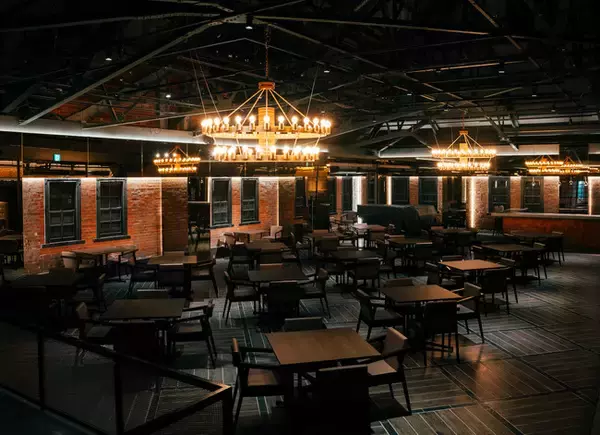 「「Re：Wharf(リワーフ)」 横浜赤レンガ倉庫にて7月1日(月)オープン！最高ランクUSプライムビーフで”大人の贅沢“を堪能できるステーキ＆シーフードレストラン」の画像