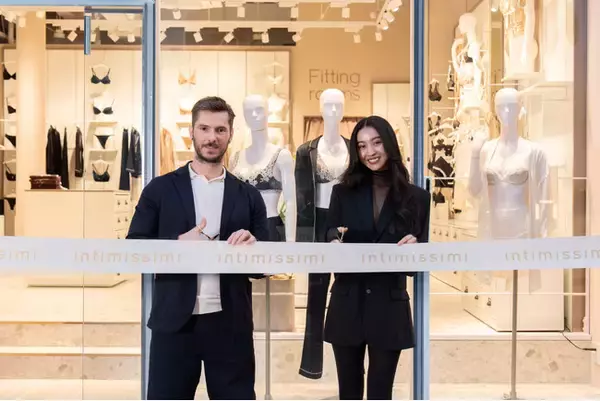 イタリアンランジェリーブランドIntimissimi（インティミッシミ）、 新店舗、青山店にてオープニングレセプションを開催