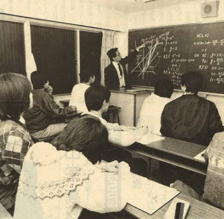 創業50周年を迎えた京進が歩んできた「絶えざる革新」。京進グループ全体で手を取り合い、化学変化を起こすことが新たな価値を生む。