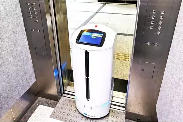 日本オーチス、大分県庁でクラウドによる搬送ロボットとの連携に成功