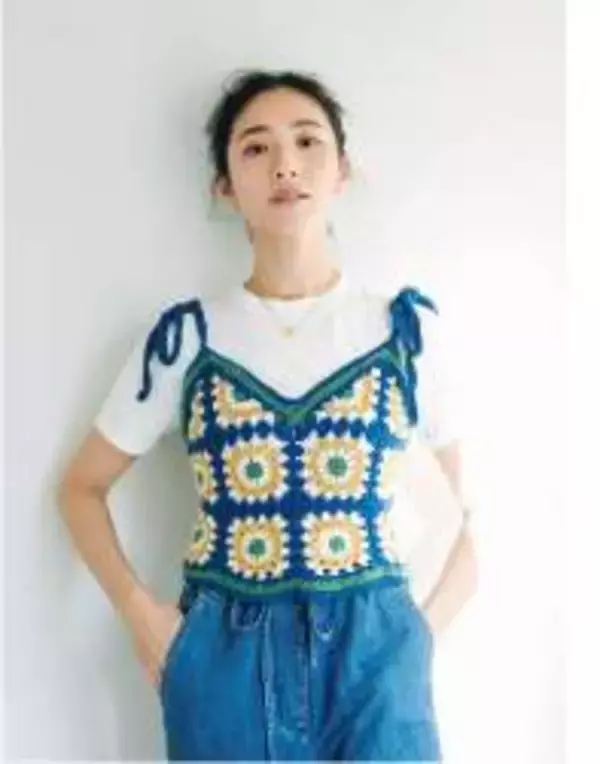 俳優の中田 クルミさんを手芸愛好家としてカバーガールに初起用。手づくりが大好きな女性のためのアイデア満載のカタログ「クチュリエ 2024年春夏号」が新発刊