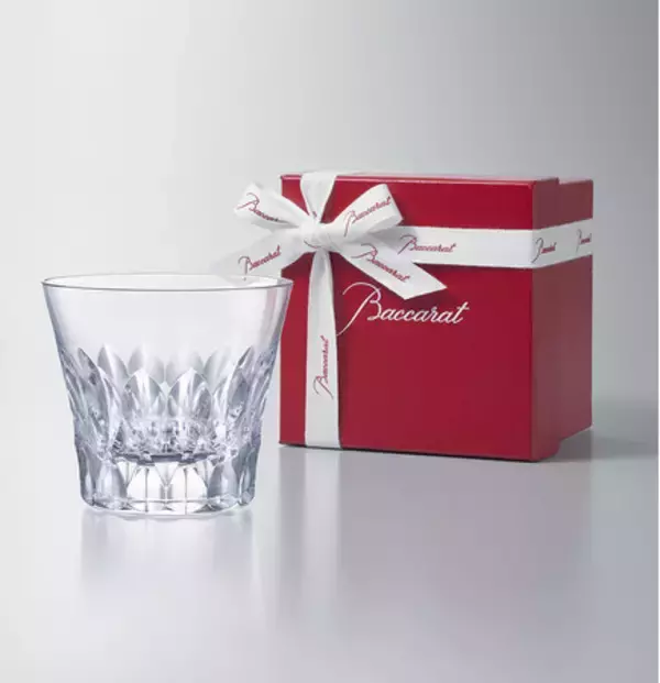 バカラ「名古屋ウィメンズマラソン 2026」にトロフィー・メダル・タンブラーを提供