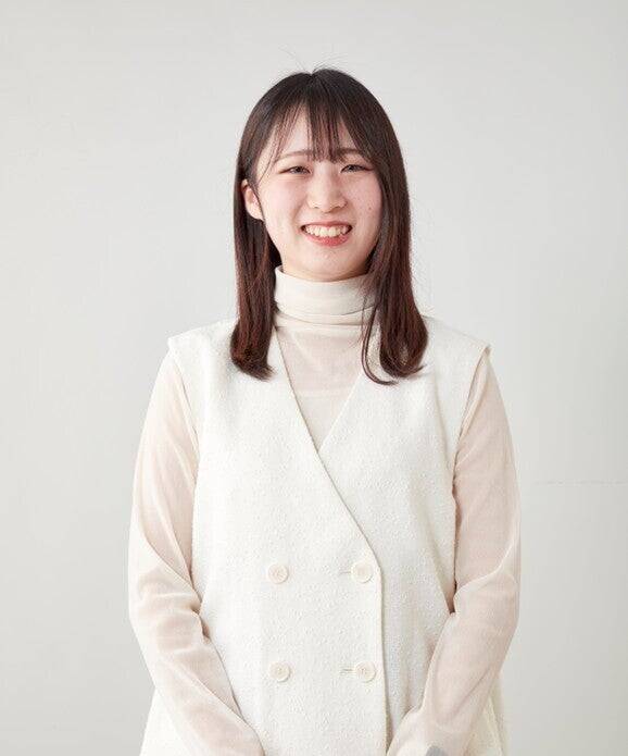 「柄ストって、今、はいても普通にかわいかった」2002年生まれのPR担当が、25年前の『Tuché』を実際にはいて分かった“気分が上がる”理由と、開発陣の泥臭すぎる情熱