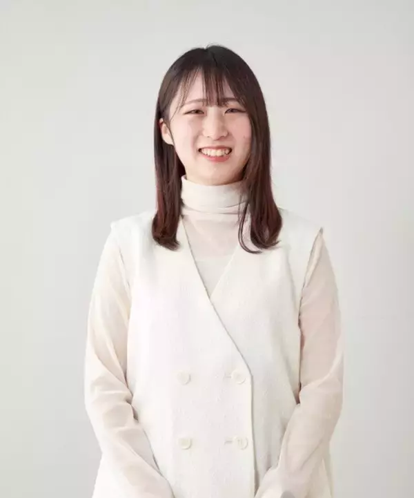 「「柄ストって、今、はいても普通にかわいかった」2002年生まれのPR担当が、25年前の『Tuché』を実際にはいて分かった“気分が上がる”理由と、開発陣の泥臭すぎる情熱」の画像