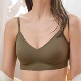 「「柄ストって、今、はいても普通にかわいかった」2002年生まれのPR担当が、25年前の『Tuché』を実際にはいて分かった“気分が上がる”理由と、開発陣の泥臭すぎる情熱」の画像8