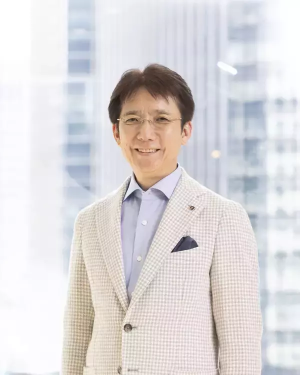 「笑顔あふれるかけがえのない時間を届けるために。新日本製薬が、スマイルスマイルプロジェクトとともに歩み続けた10年の軌跡」の画像