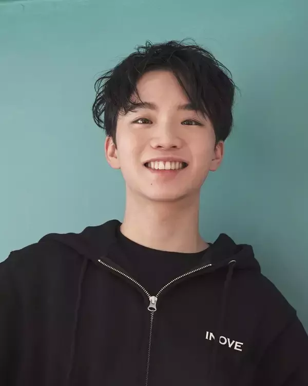 「賃貸管理サービスから始まったレトルトカレー商品化　フィギュアスケーター友野一希選手監修　健康とおいしさを両立させた『TOMONO CURRY』 誕生の裏側」の画像