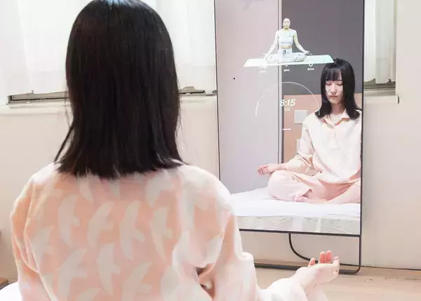 おふろcafe utataneが、お部屋でMIRROR FIT.し放題の宿泊プラン「サウナと瞑想で “ととのう” プラン」を販売