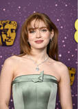 「【ブルガリ】セイディー・シンクが第79回英国アカデミー賞でブルガリを纏う」の画像1