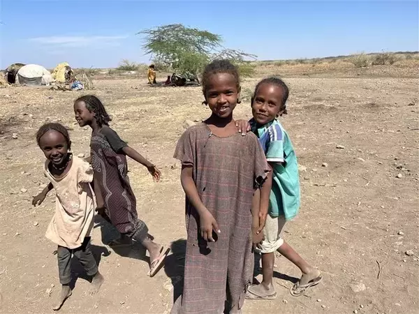 クリックでかなえる女の子の夢と希望